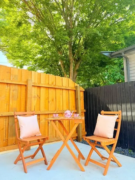 Tranquil 3 Bed Minutes To Cbd And Arena, Sleeps 7 Vila Christchurch Casa de Férias